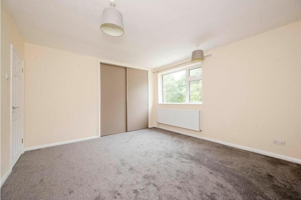 Master Bedroom .jpg