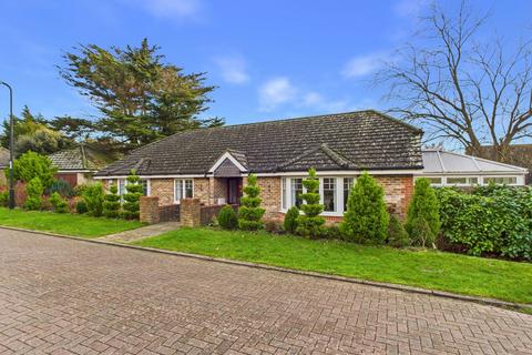 undefined, Roundwood, Worthing BN13