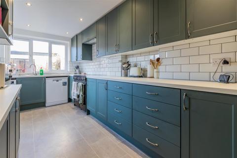 4 bedroom house for sale, Grosvenor Street, Cardiff CF5