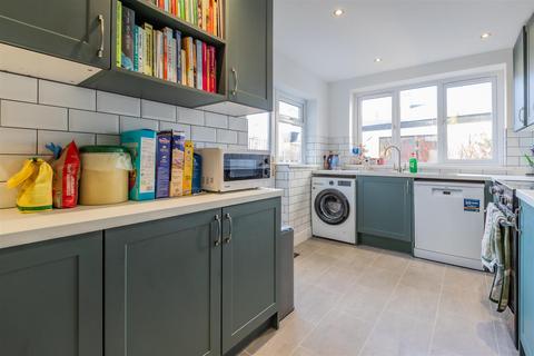 4 bedroom house for sale, Grosvenor Street, Cardiff CF5