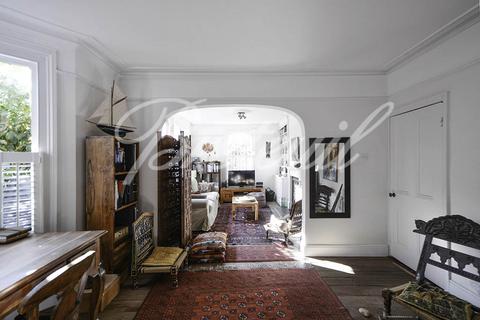 3 bedroom apartment to rent, Rosaville Road, London, SW6