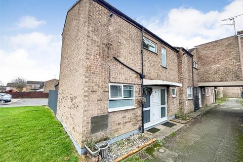 Greenland Walk, Corby NN18