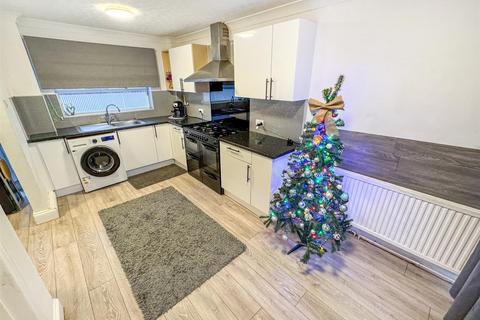 3 bedroom end of terrace house for sale, Greenland Walk, Corby NN18