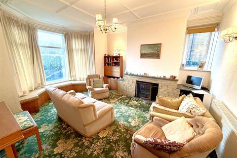 5 bedroom semi-detached house for sale, Albert Promenade, Halifax
