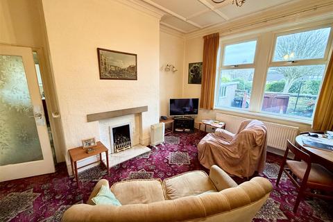 5 bedroom semi-detached house for sale, Albert Promenade, Halifax