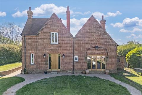 4 bedroom detached house for sale, Church Lane, Stow Maries, CM3