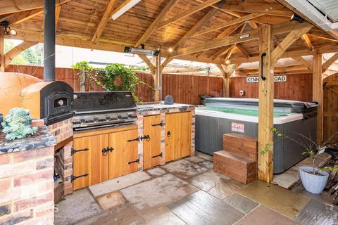 5 bedroom detached house for sale, Oaklands Close | Verwood | BH31