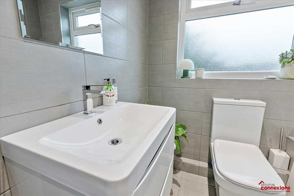 Bathroom (2)