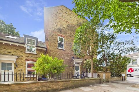 1 bedroom apartment to rent, Walpole Road, Twickenham