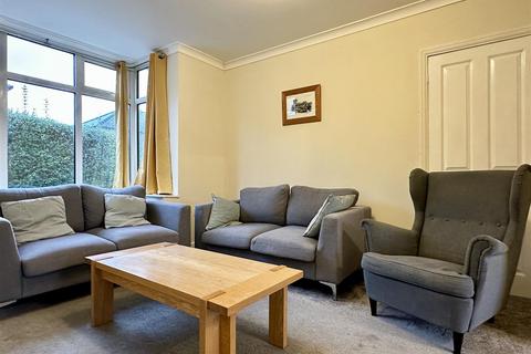 3 bedroom semi-detached house to rent, Lakeside, Bakewell