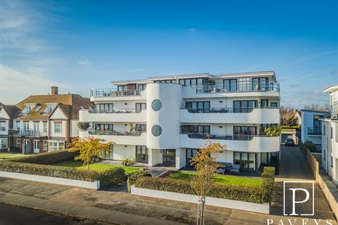 3 bedroom apartment for sale, The Esplanade, Frinton-On-Sea