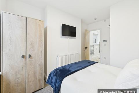 undefined, 31 Kingsholm Road, Gloucester GL1