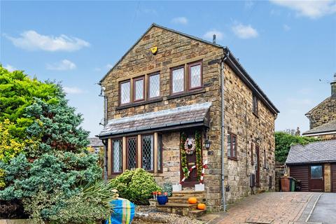 3 bedroom detached house for sale - Chaddlewood Close, Horsforth, Leeds