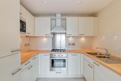 1 bedroom flat to rent, London SE28