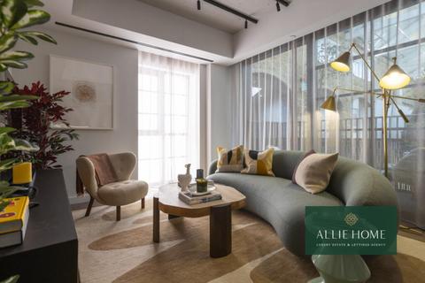 Studio for sale, Surrey Quays Road, London SE16