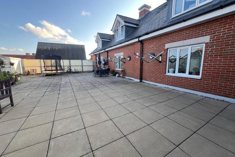 2 bedroom duplex to rent, Wimpole Road, Colchester CO1