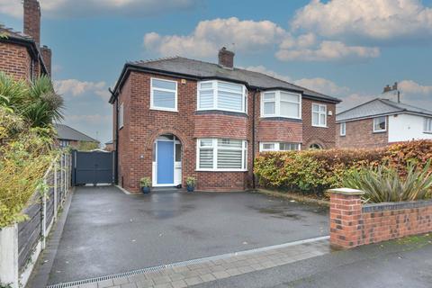 3 bedroom semi-detached house for sale - Oaklea Road, Sale M33