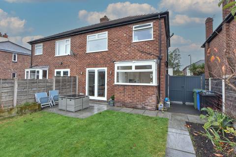 3 bedroom semi-detached house for sale, Oaklea Road, Sale M33