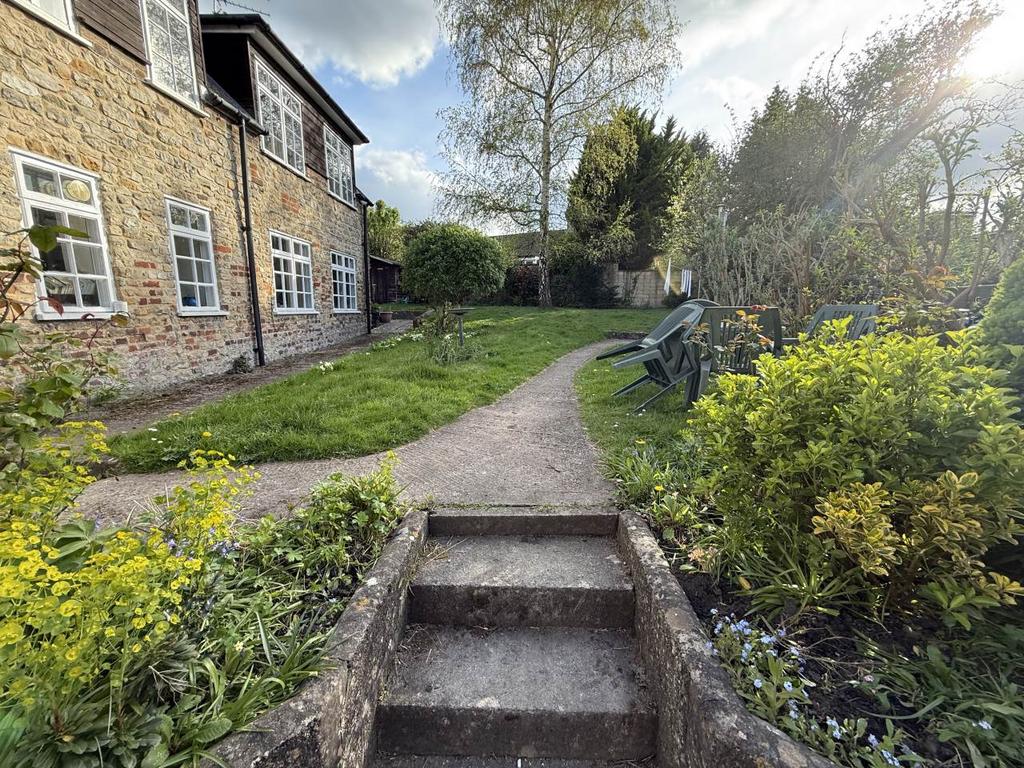 Garden 3