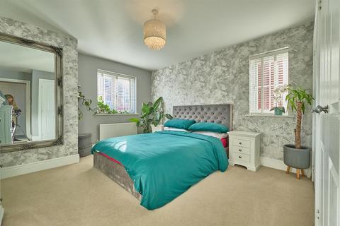 4 bedroom detached house for sale, Plum Crescent, Burbage