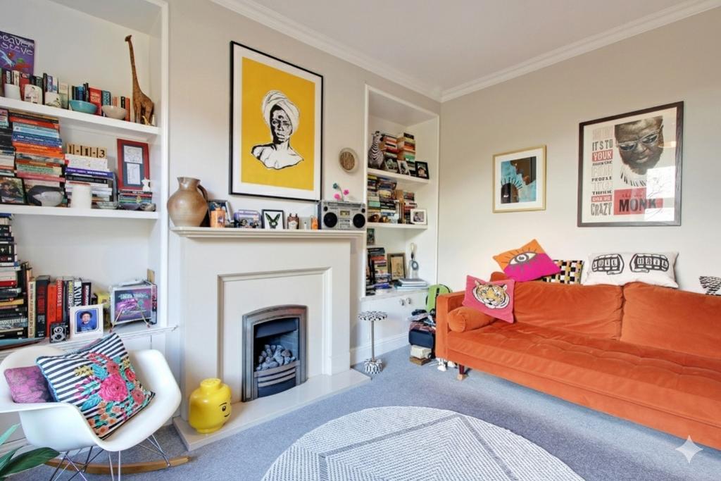 Lounge 1