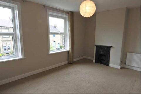3 bedroom terraced house to rent, Syringa Street, Huddersfield