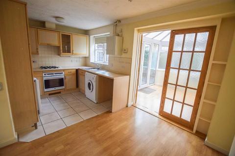 3 bedroom semi-detached house to rent, Park Road, Malmesbury