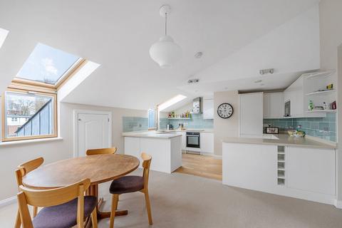 3 bedroom property to rent, Elverton Street, London SW1P