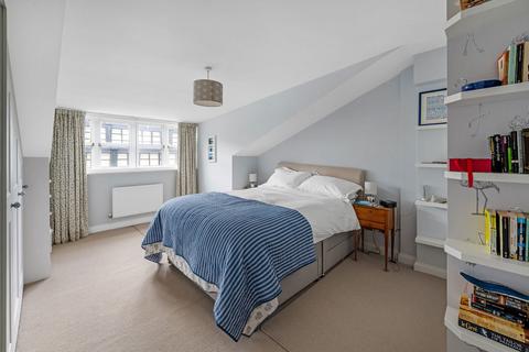 3 bedroom property to rent, Elverton Street, London SW1P