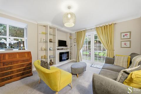 2 bedroom end of terrace house for sale, Church Mews, Knutsford, WA16