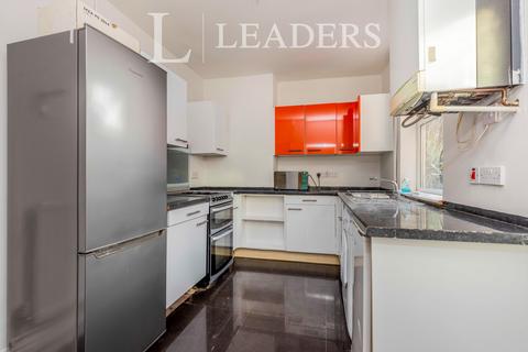 1 bedroom terraced house to rent, West Brampton, Newcastle, ST5