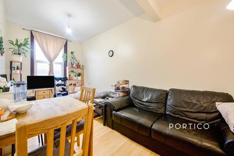 2 bedroom flat to rent, High Road, London, E10