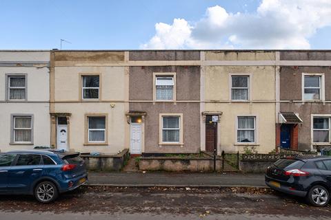 4 bedroom terraced house for sale, Goodhind Street, Bristol BS5