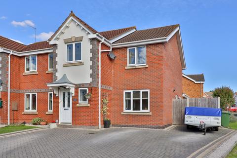 4 bedroom semi-detached house for sale - Dunkirk Drive, Norton, WR5 2SG