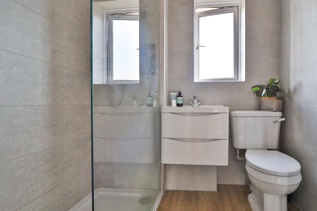 Family Shower Room