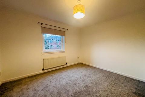 2 bedroom flat to rent, Shawfarm Gardens , Prestwick KA9
