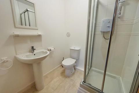 2 bedroom flat to rent, Shawfarm Gardens , Prestwick KA9