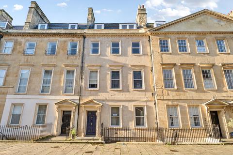 3 bedroom flat for sale, Duke Street, Bath BA2