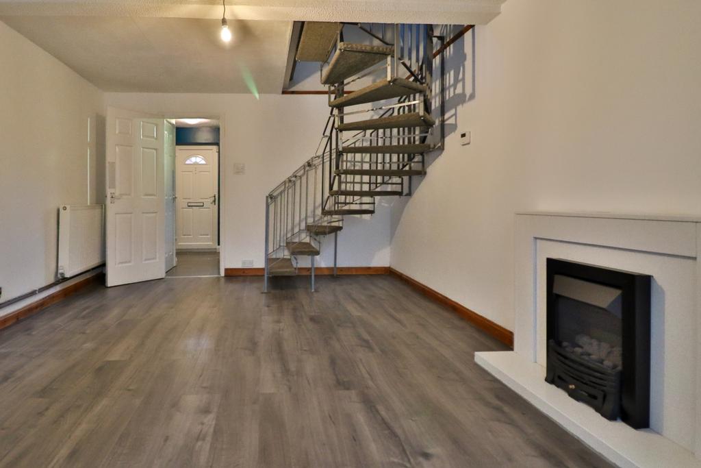 Lounge with gas fireplace