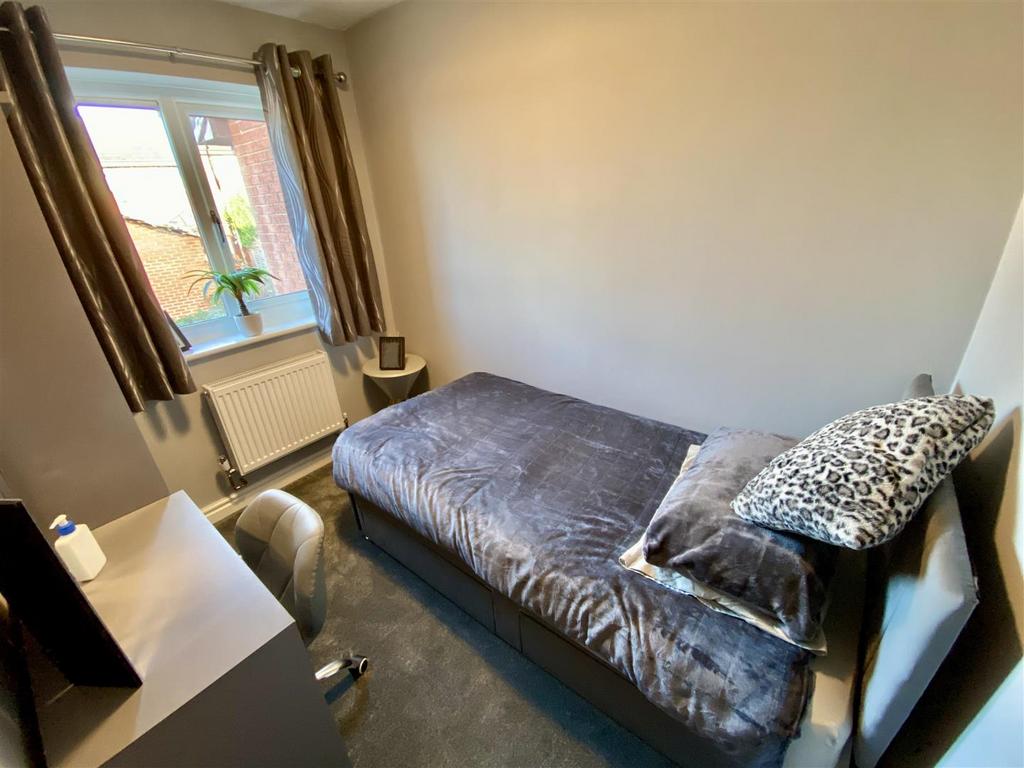 Bramleys Estate Agents - Maizebrook - Mirfield (5.