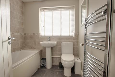 3 bedroom end of terrace house for sale, FARRIER WAY, FAREHAM