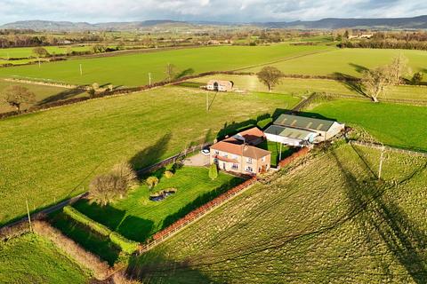 5 bedroom detached house for sale, Westholme with Annex & Land, York Road, Thirsk
