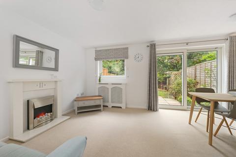 2 bedroom property for sale, Winchester