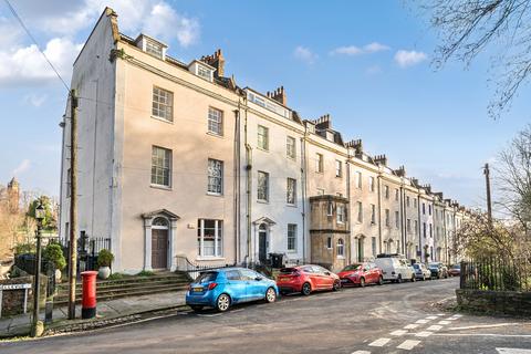 Bellevue, Bristol BS8