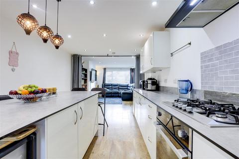 undefined, Tewkesbury Drive, Basford NG6