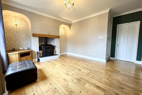 2 bedroom terraced house for sale, Tatefield Place, Kippax, Leeds