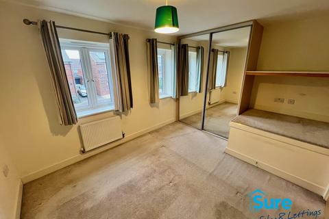 2 bedroom terraced house to rent, Quayside Way, Hempsted. GL2