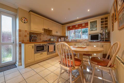 4 bedroom detached house for sale, Springfield Drive, Newport, NP19