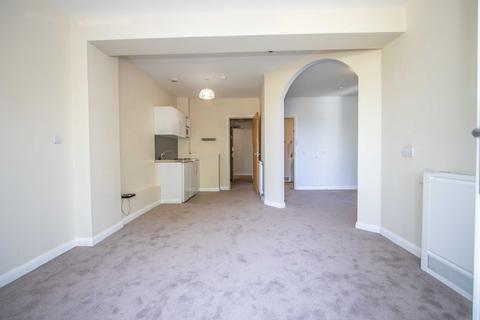 undefined, The Crescent, Crapstone, PL20
