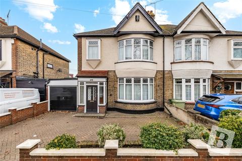 3 bedroom semi-detached house for sale - Upper Brentwood Road, Romford, RM2